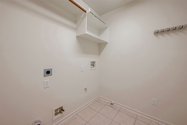 Building Photo - 22 Stone Arrow Pl