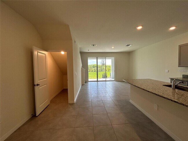 Building Photo - 17550 Crescent Moon Lp