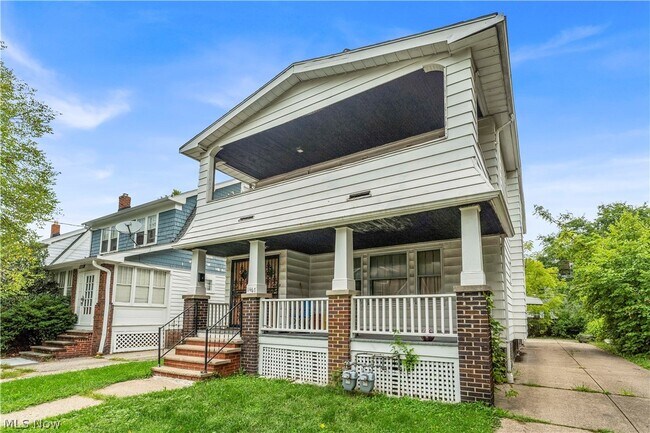 Building Photo - 1467 Larchmont Rd