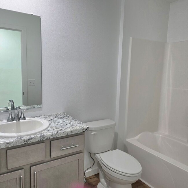 Building Photo - Brand New 4 Bedroom Home