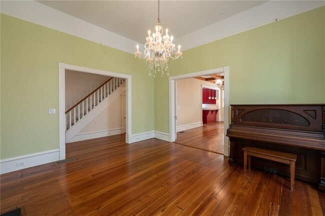 Building Photo - 765 Woodland Ave SE