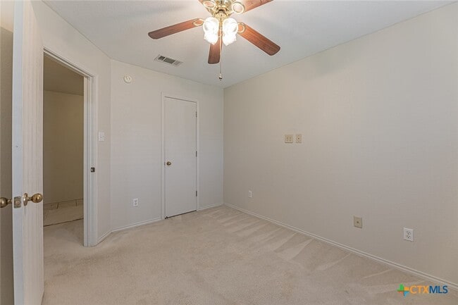Building Photo - 4409 Bowles Dr