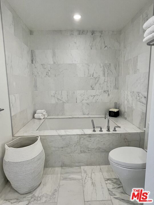 Building Photo - 1705-1725 Ocean Ave