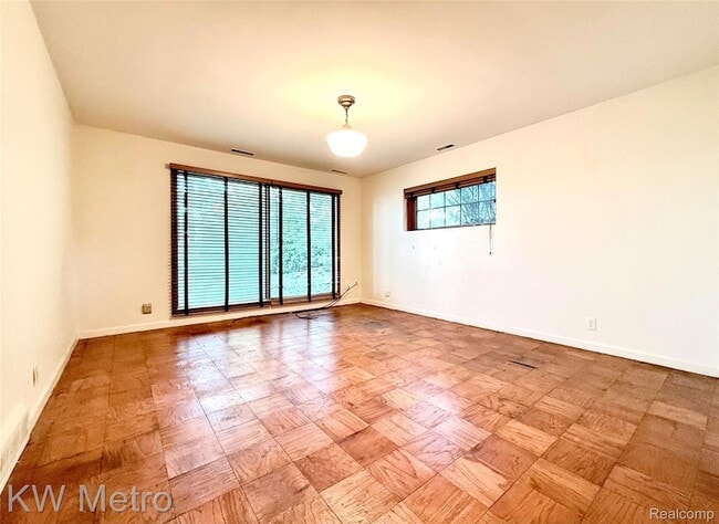 Building Photo - 1448 Inwoods Cir