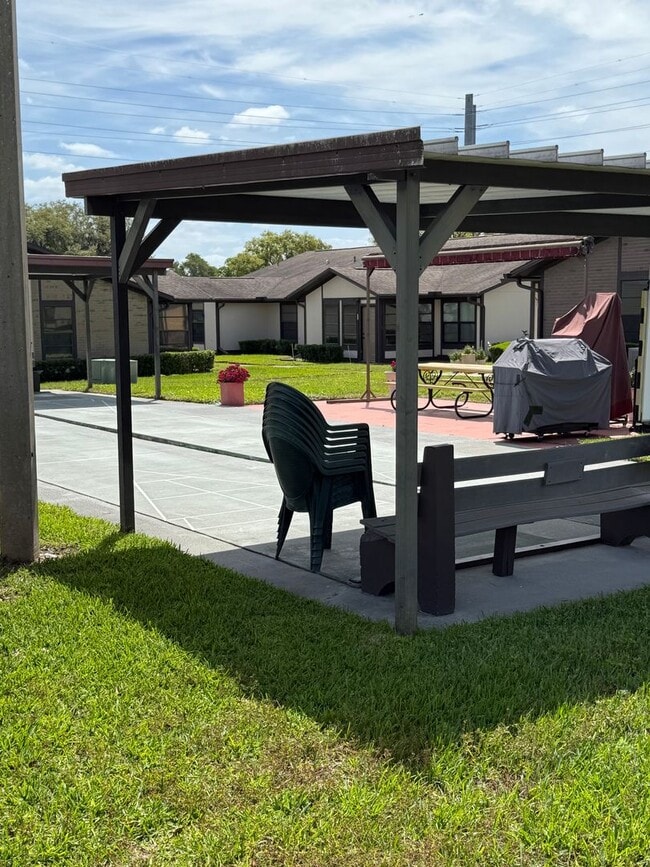 Building Photo - FURNISHED RENTAL IN GATED ORANGE BLOSSOM RANCH