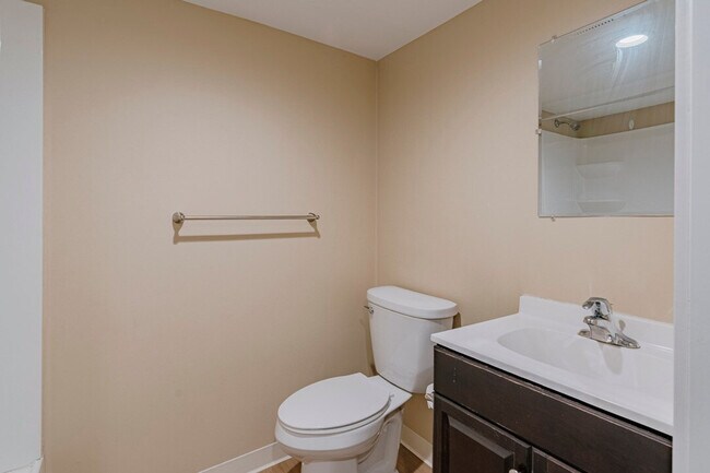 Building Photo - 11321 Hessler Rd