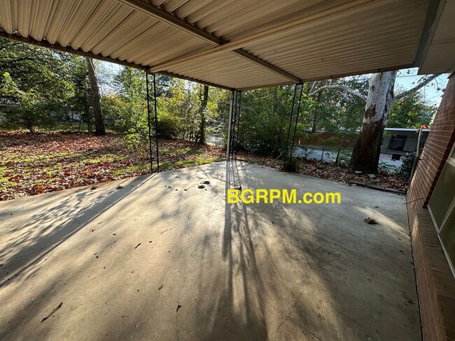 Building Photo - 3 Bedroom, 1 Bath, Jacksonville Home