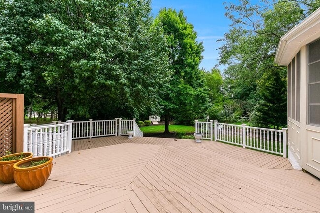 Building Photo - 21354 Fultonham Cir