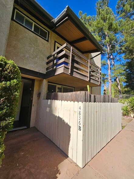 Primary Photo - 4836 Balboa Ave