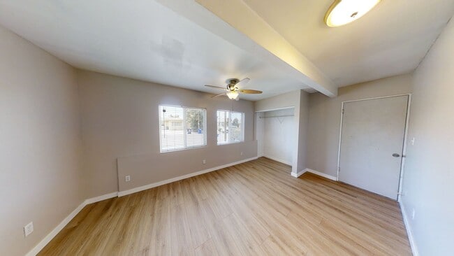 Building Photo - 5BD/3BA on Tipton!! Great Backyard w Patio!!