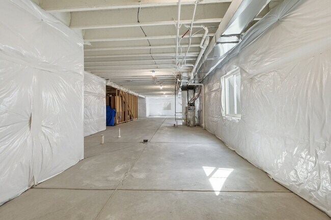 Building Photo - $3,240.95, $300 off the first month's rent, 3 Beds - 2 Bath, Single Family Home in Dacono with 3-...