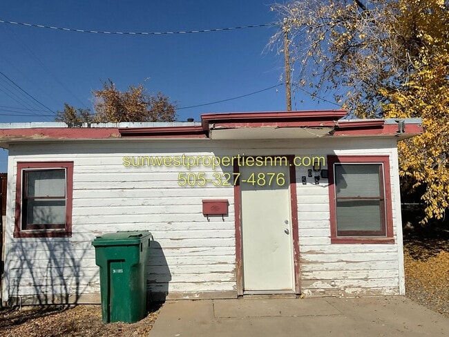 Primary Photo - 1 Bed 1 Bath Apartment Home-ALL UTILITIES ...