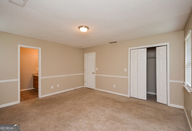 Building Photo - 1686 Salem Mill Ct SE