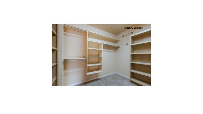 Building Photo - 2728 N Saramano Ln