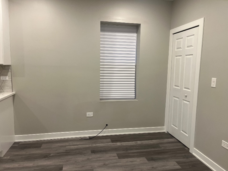 Building Photo - 8106 S Langley Ave