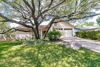 Building Photo - 11920 Meadowfire Dr