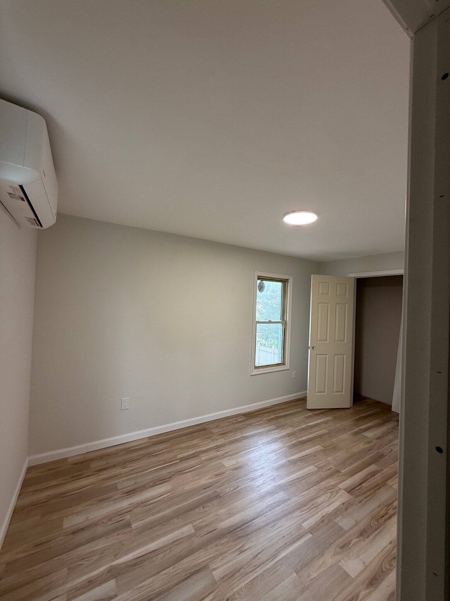 Building Photo - 168 Lenox Ave