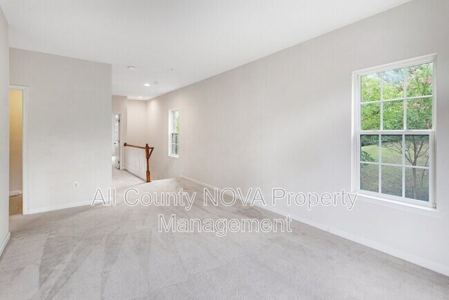 Building Photo - 15072 Leicestershire St