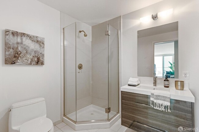 Building Photo - 338 Spear St