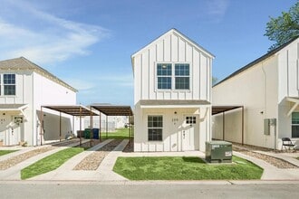 Building Photo - 230 Debus Dr