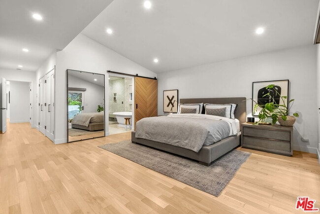 Building Photo - 3355 Alana Dr