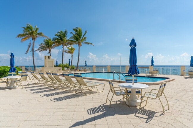Primary Photo - 3475 S Ocean Blvd