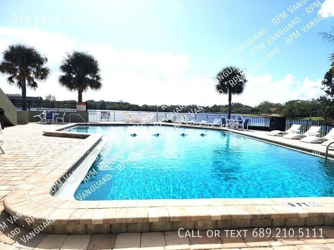 Building Photo - 916 Lake Destiny Rd