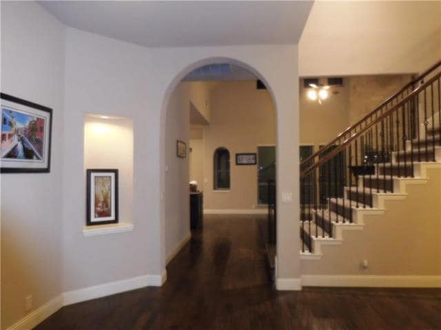 Building Photo - 961 Crystal Falls Dr