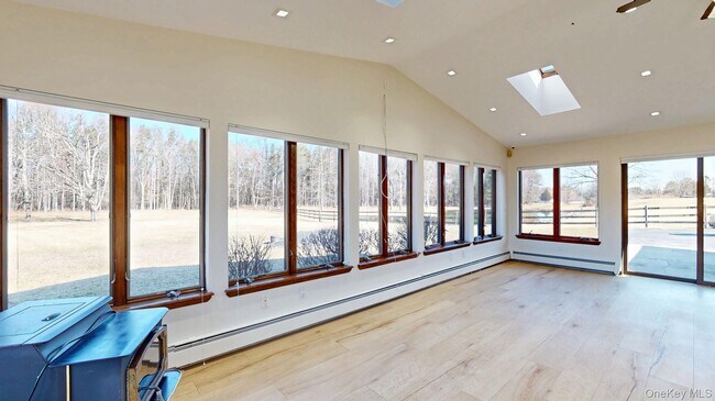 Building Photo - 565 Prosperous Valley Rd