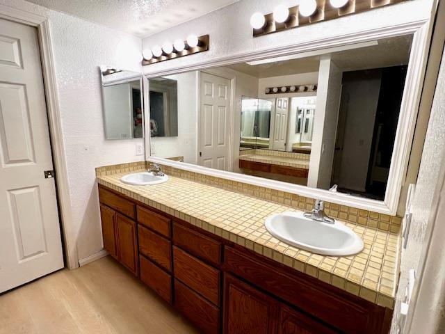 Building Photo - 2138 S Coast Hwy