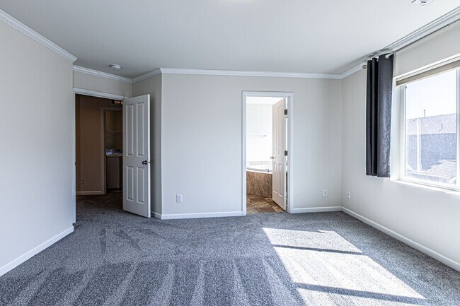 Building Photo - Amazing 4 bedroom home in Stewart Crossing!