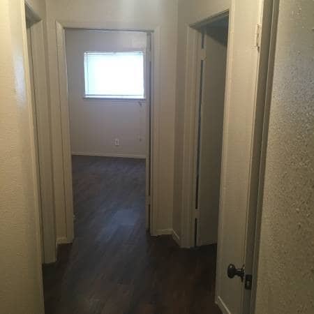 Building Photo - 323 E French Pl