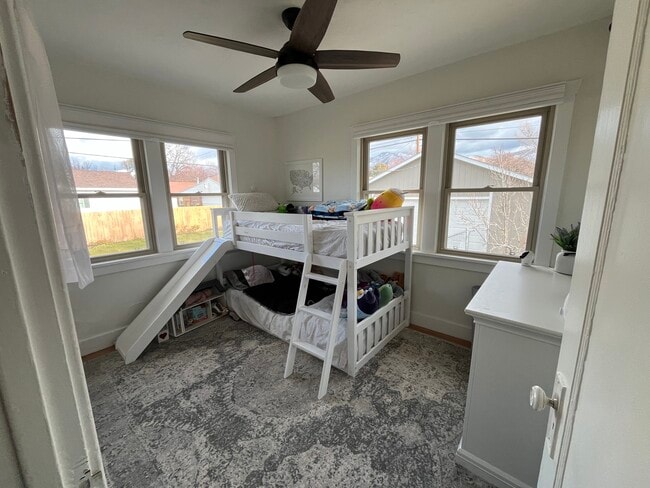 Building Photo - 2765 S Imperial St