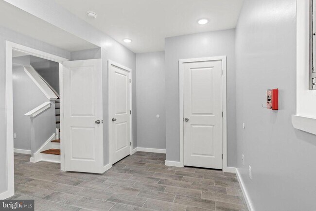 Building Photo - 2044 N Carlisle St