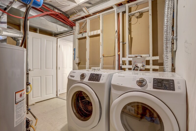 Building Photo - 7777 Umatilla St