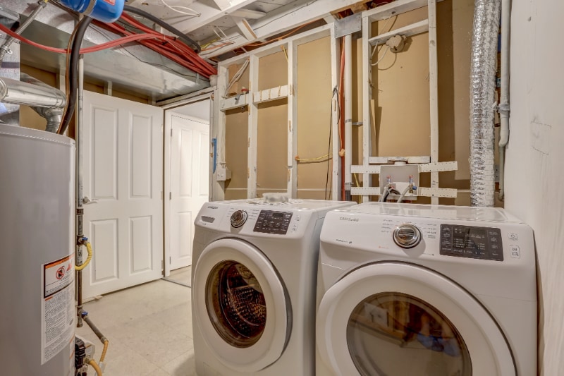 Building Photo - 7777 Umatilla St