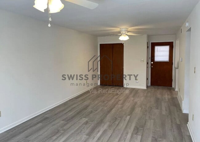 Building Photo - 3088 Dorris Ave