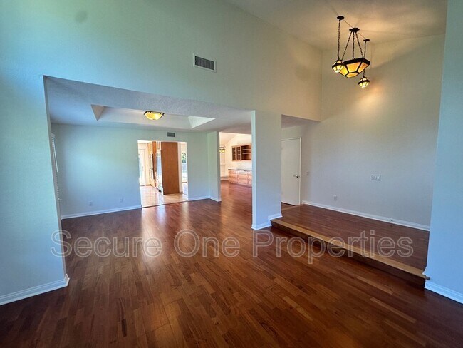 Building Photo - 1390 Calle Pecos