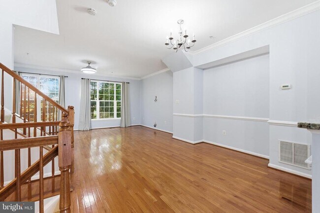 Building Photo - 11765 Skylark Rd