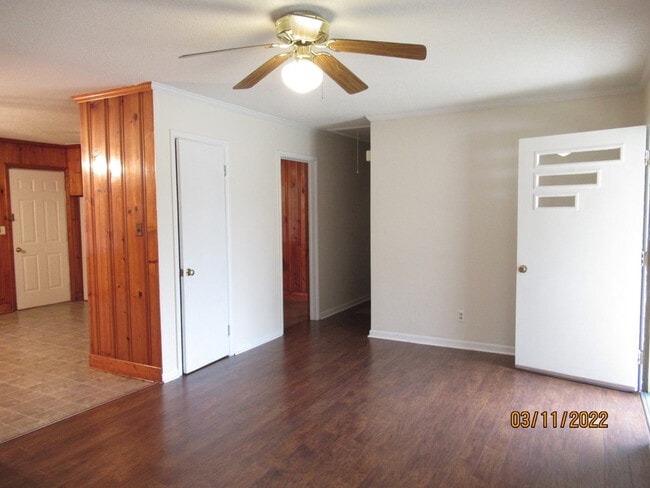 Building Photo - 534 Benton Ct