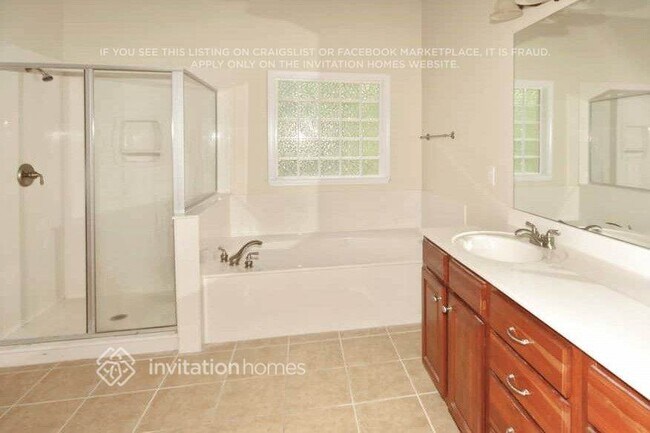 Building Photo - 152 Chamlee Way