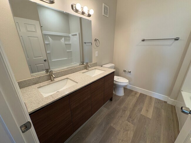 Building Photo - 5563 Millennia Park Dr