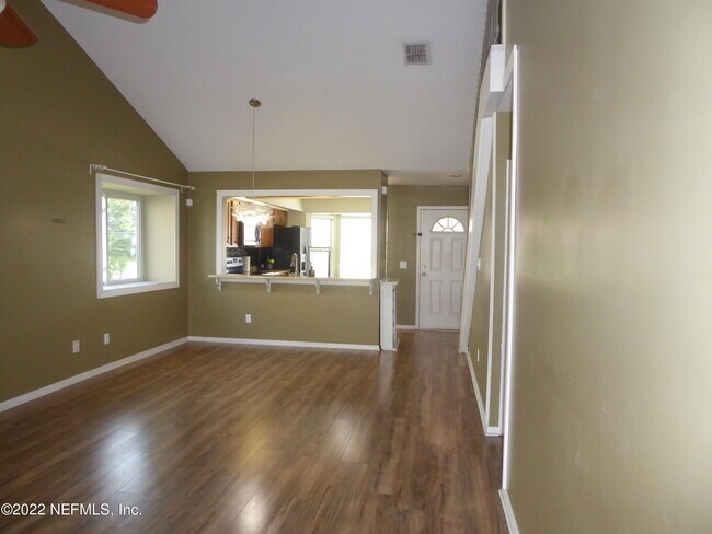 Building Photo - 14317 Coral Reef Dr S