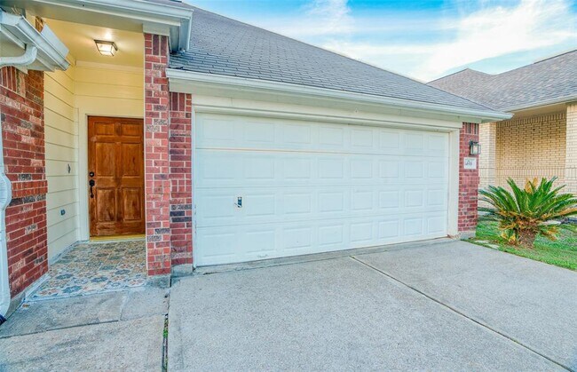 Building Photo - 14918 Appaloosa Ave