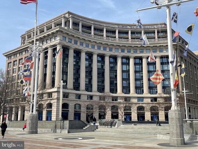 Building Photo - 801 Pennsylvania Ave NW