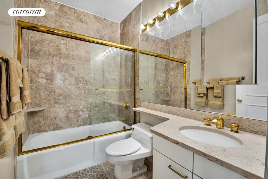 Building Photo - 301 W 57th St