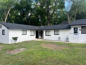 Building Photo - Spaces You’ll Love Coming Home To