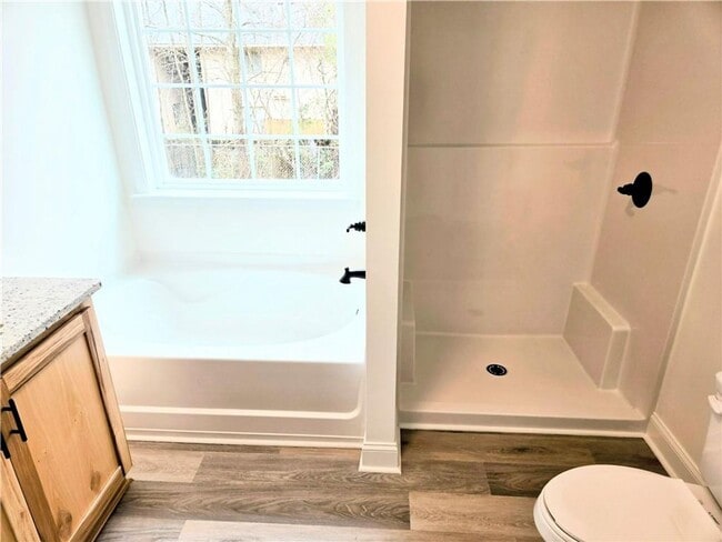 Building Photo - Brand-New Construction Near Auburn University