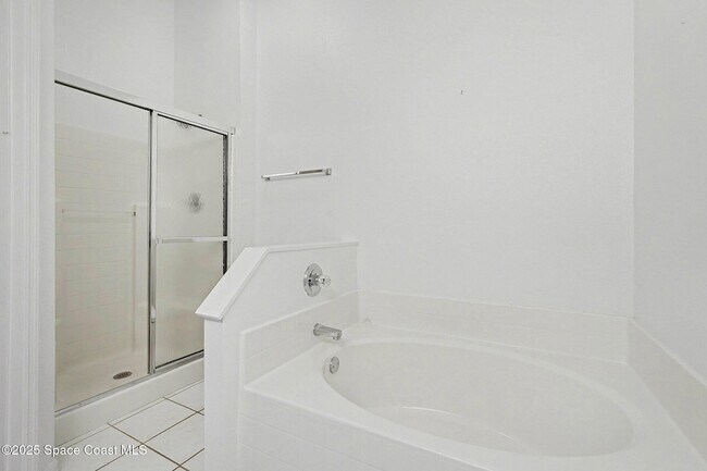 Building Photo - 2441 Wolf Creek Dr