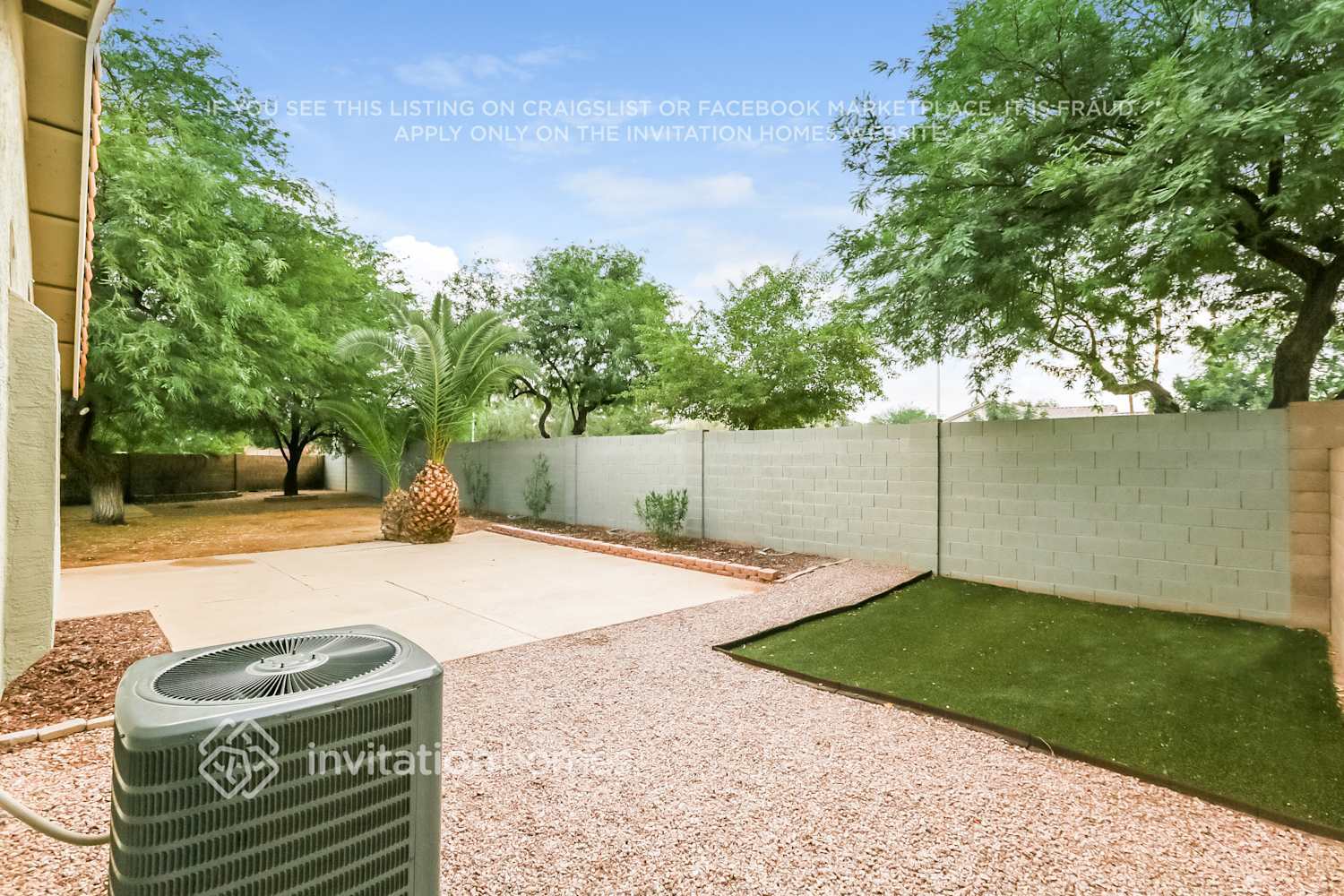 Building Photo - 1002 W Chicago Ct